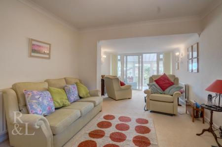 Stanhome Square (5).jpg