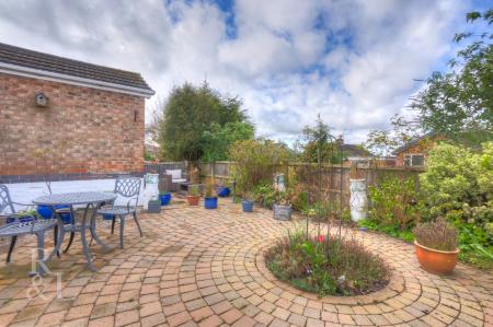 Stanhome Square (14).jpg