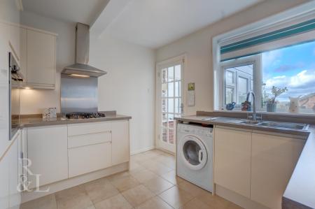 Stanhome Square (12).jpg