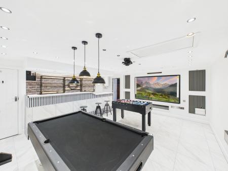 Former Garage/Games Room