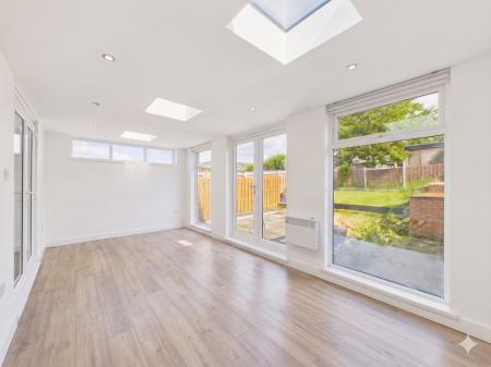 Sun Room - AI has been used to show this room clear of furniture