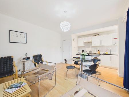Lounge/Diner and Kitchen