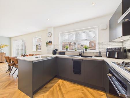 Dining Kitchen