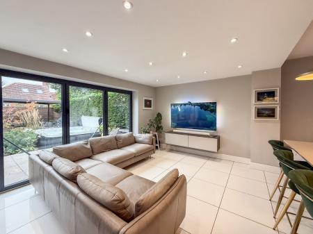 Dining Kitchen/Family Room