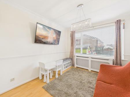 Dining Area/Snug