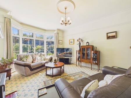 Formal Lounge