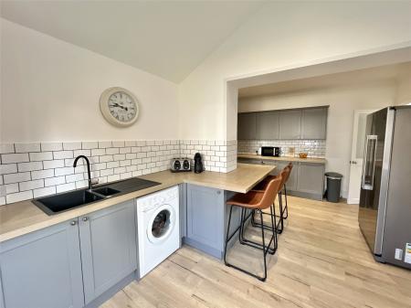 Dining Kitchen