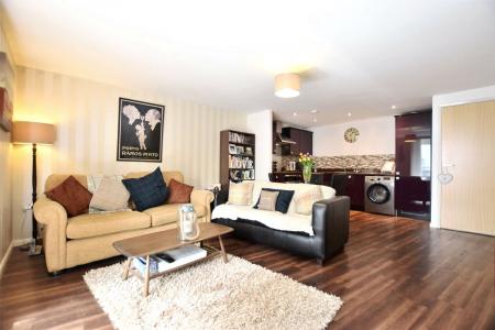 Living Room/Kitchen