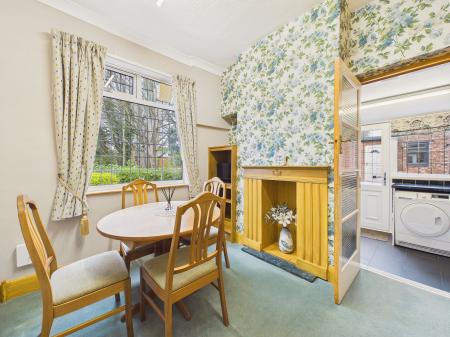 Breakfast Room
