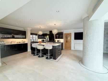 Open Plan Kitchen