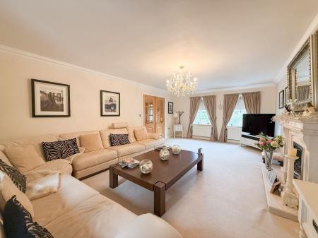 Formal Lounge