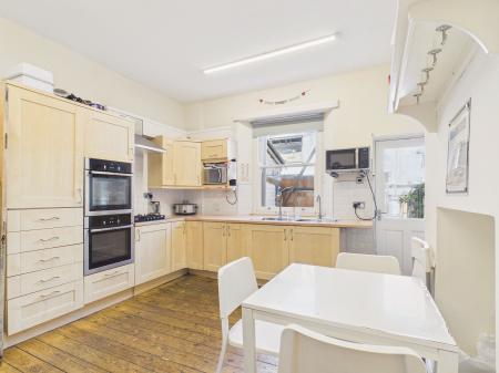 Dining Kitchen