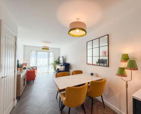 Lounge/diner