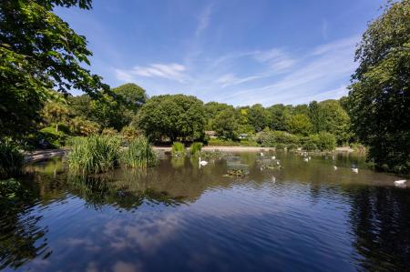 Queens Park