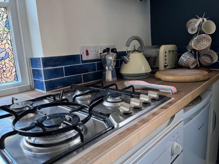 img3381kitchencloseup