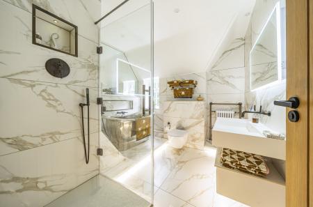 Stylish Bathroom