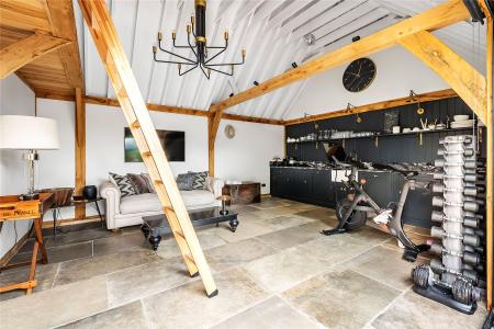 Kitchen/Gym/Living