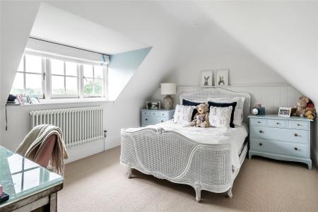 Bed 4