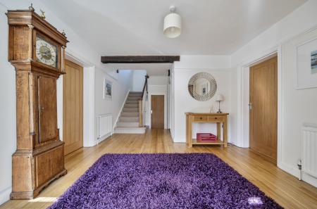 1420514-10-69a5d8...