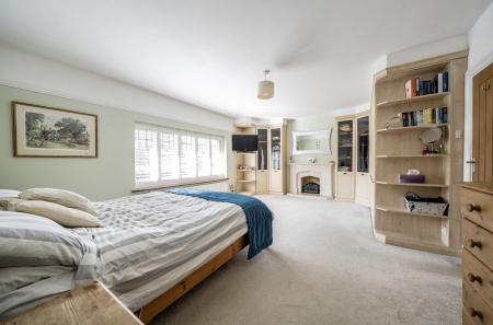 1420514-3-69a5d6d...