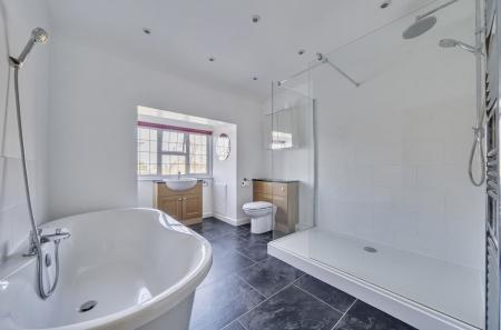 1420514-5-69a5d6f...