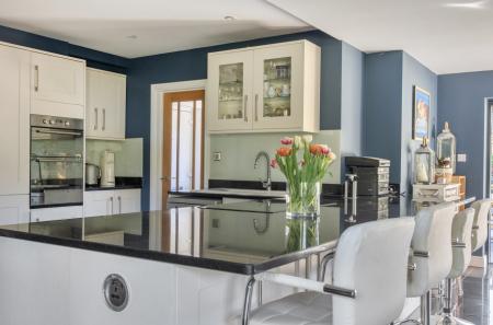 Breakfast Bar