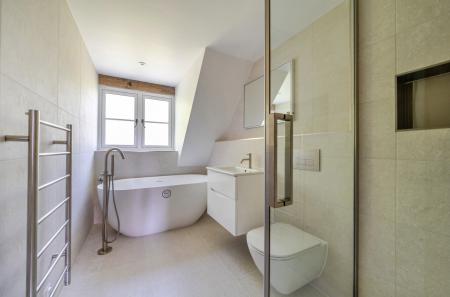 Freestanding Bath
