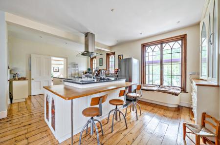 Breakfast Bar