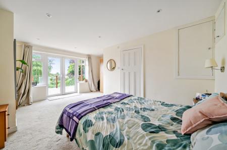 Bed 5