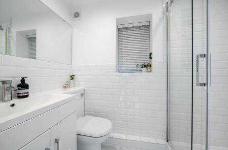 Ensuite 2