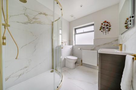 Ensuite Principal
