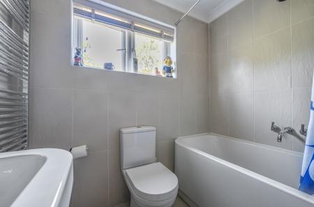 1349199-7-68bff70...