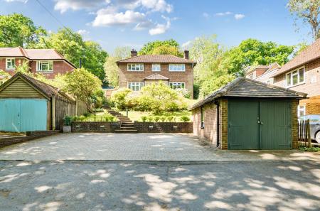 9-6814cb6b8f5a7-1...