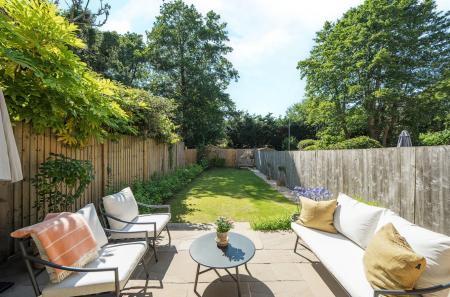 1311460-3-6852d3c...