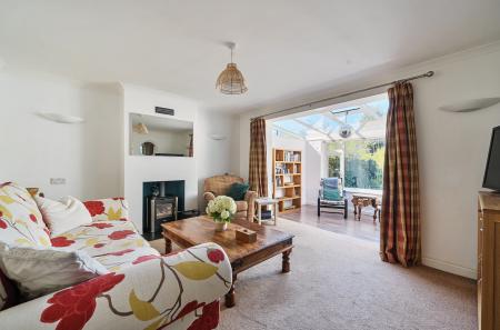 1320885-9-686f88b...