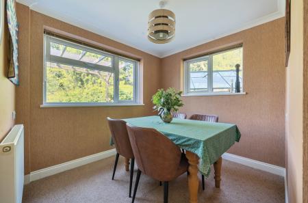 1320885-10-686f89...