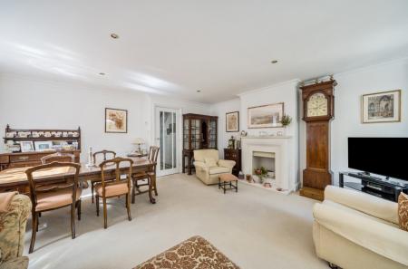 1344094-20-68b5d9...