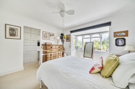 1344094-5-68b5d92...