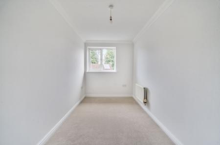 1349665-5-68b9503...