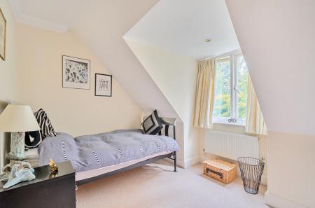 1364753-14-68ed0c...