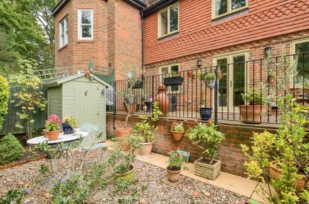 1364753-3-68ed0bf...