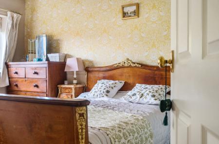 1372605-12-68ff93...