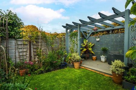 1372605-16-68ff96...