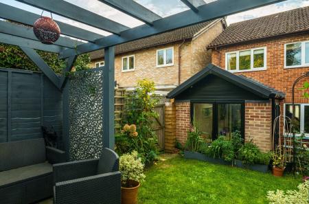 1372605-18-68ff96...