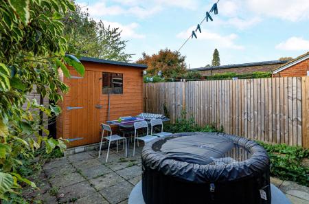 1370922-7-6900e31...