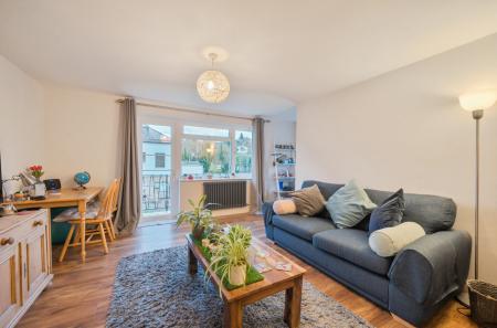 1376966-26-691ca2...