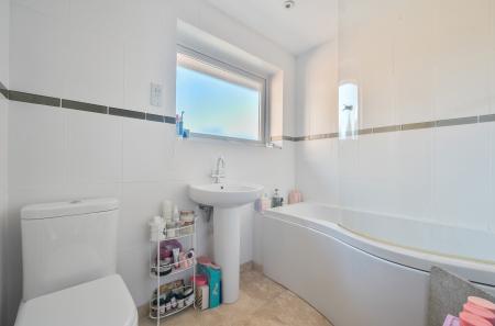 1383909-46-69206d...