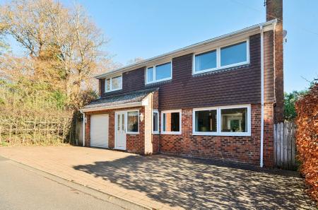 1383909-54-69206d...