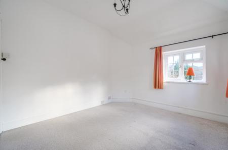 1388284-17-693947...