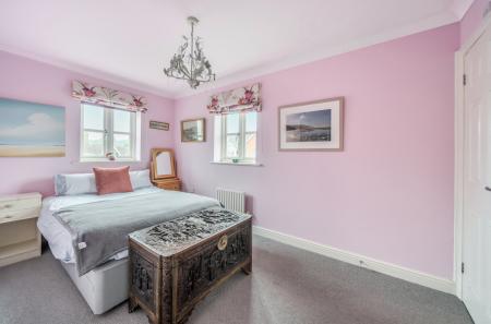 1387111-7-6949389...